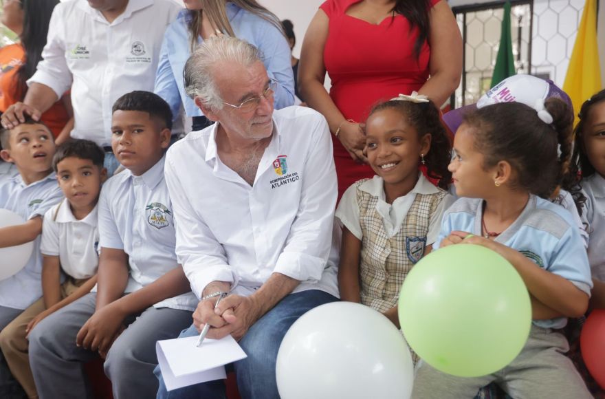 Atlántico transforma realidades: cae la pobreza multidimensional, según el Dane