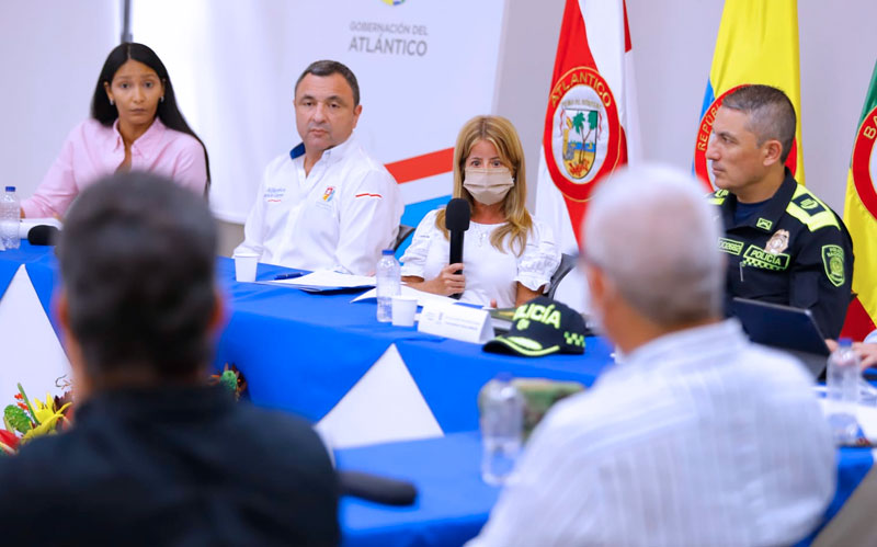Fotografía de la Gobernadora Elsa Noguera presidiendo el primer Comité de Justicia Transicional ordinario del 2022