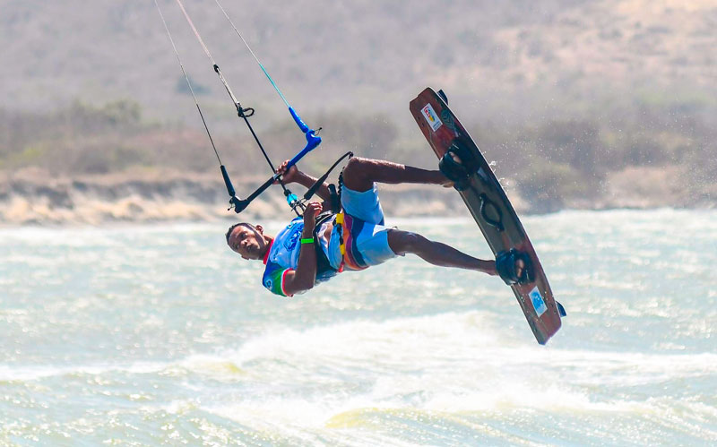 Fotografía de participante en el Mundial de Kitesurf en playas de Salinas Del Rey