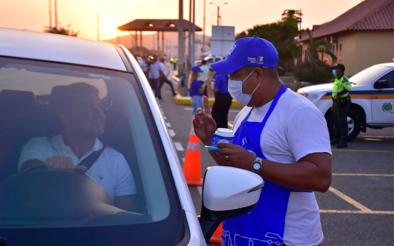 Fotografía de conductor en vías del Atlántico