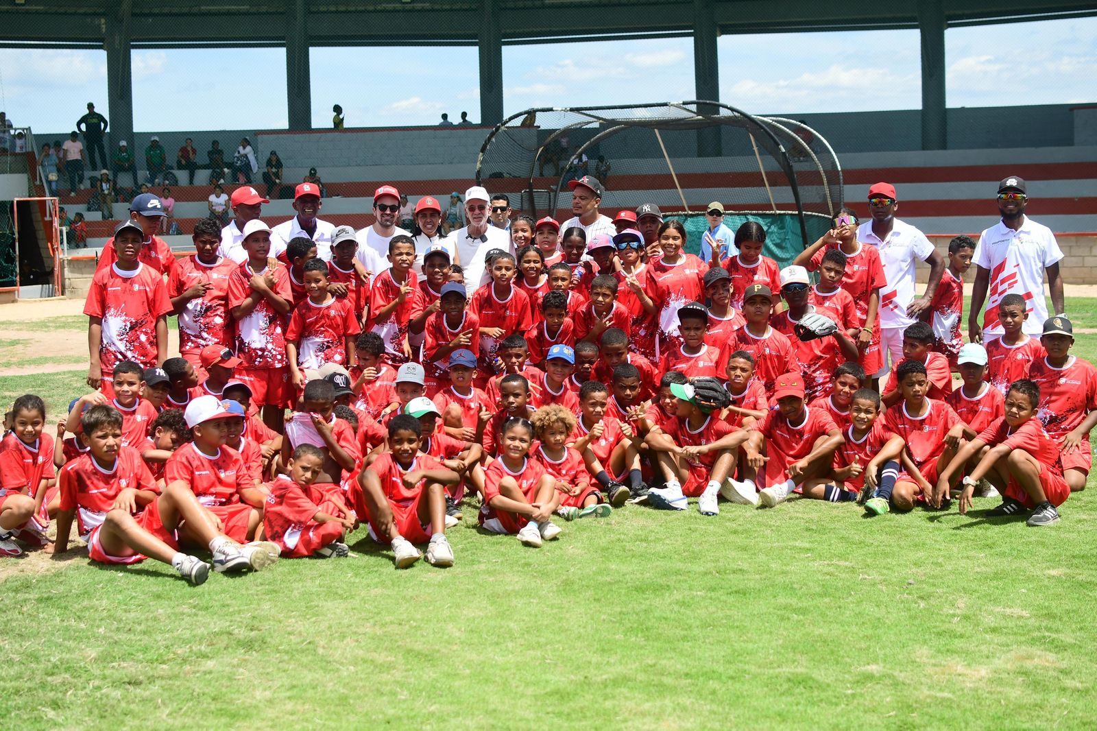 Grupo de jóvenes deportistas 132