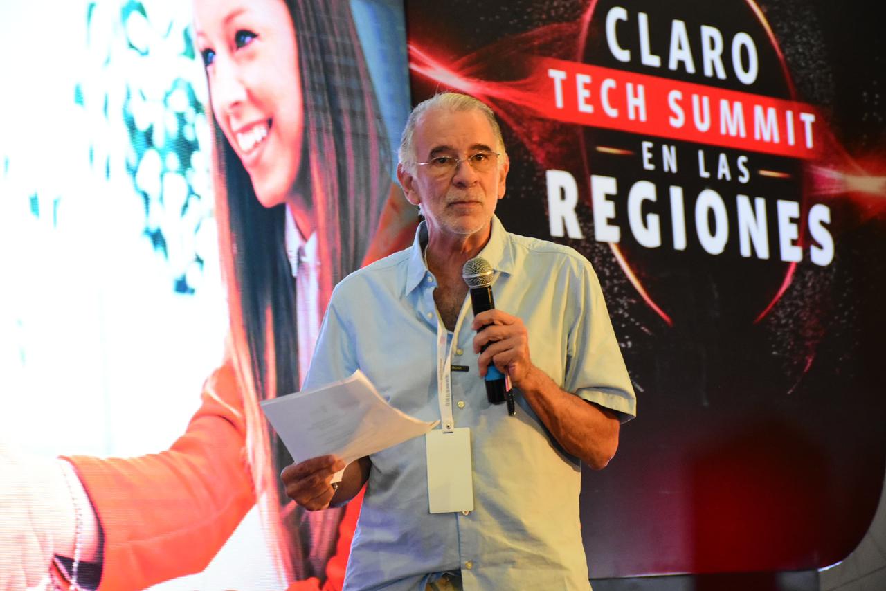 Gobernador Verano en su intervención en el Claro Tech Summit 2025 c162
