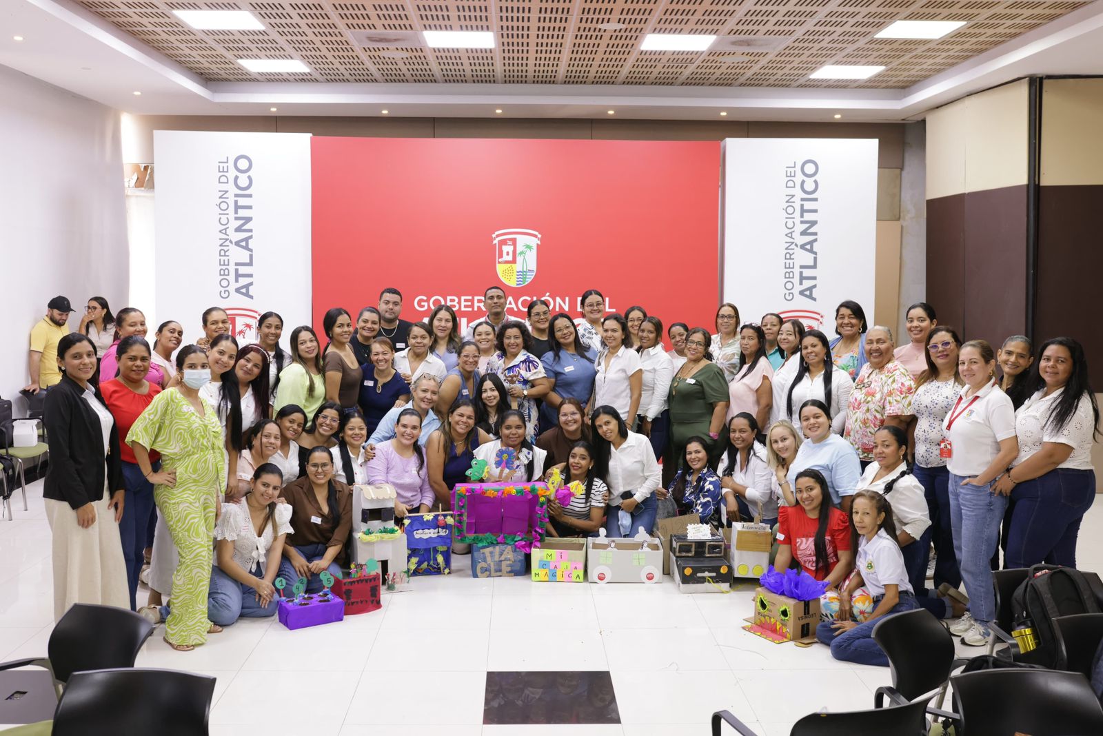 Inducción y formación a 80 nuevos docentes del Atlántico Inducción y formación a 80 nuevos docentes del Atlántico