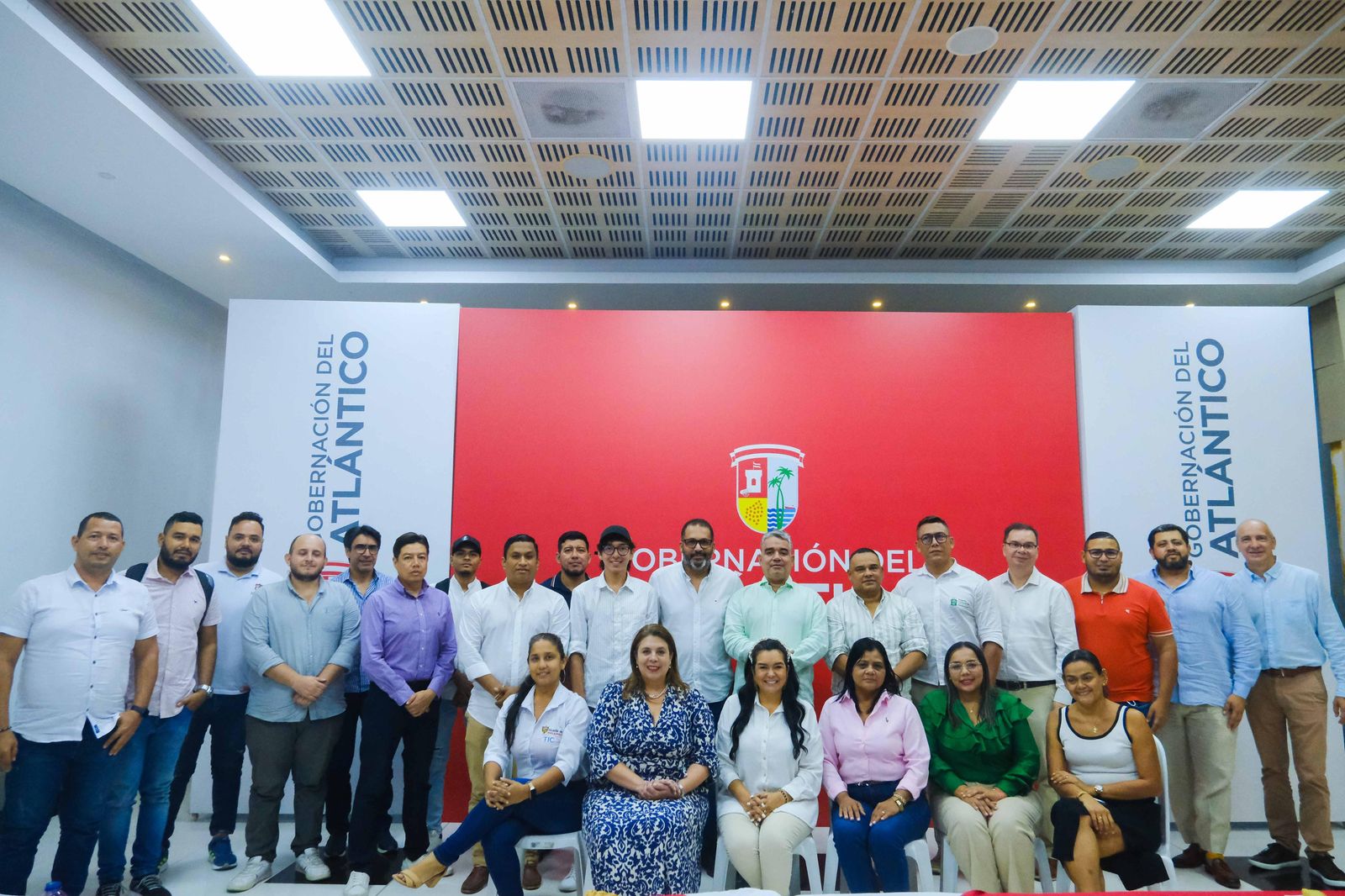 Invitados a evento de la Gobernación del Atlántico y CRC c30