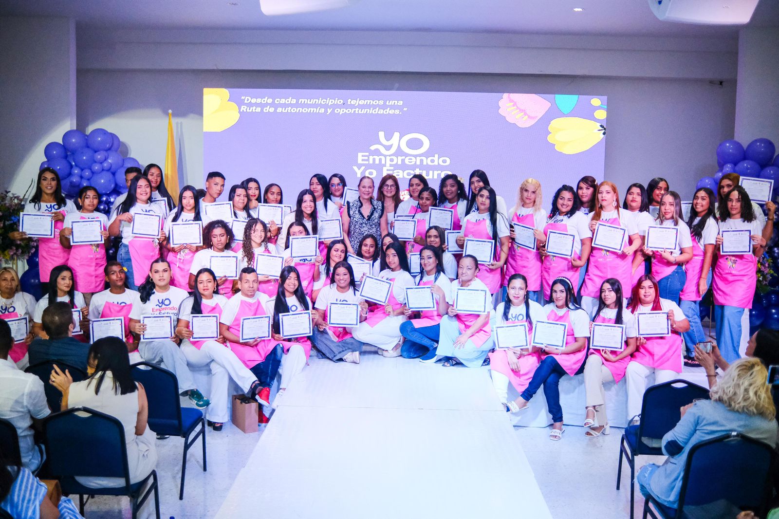 Más mujeres siguen emprendiendo y facturando en el Atlántico: gobernador Eduardo Verano Más mujeres siguen emprendiendo y facturando en el Atlántico: gobernador Eduardo Verano