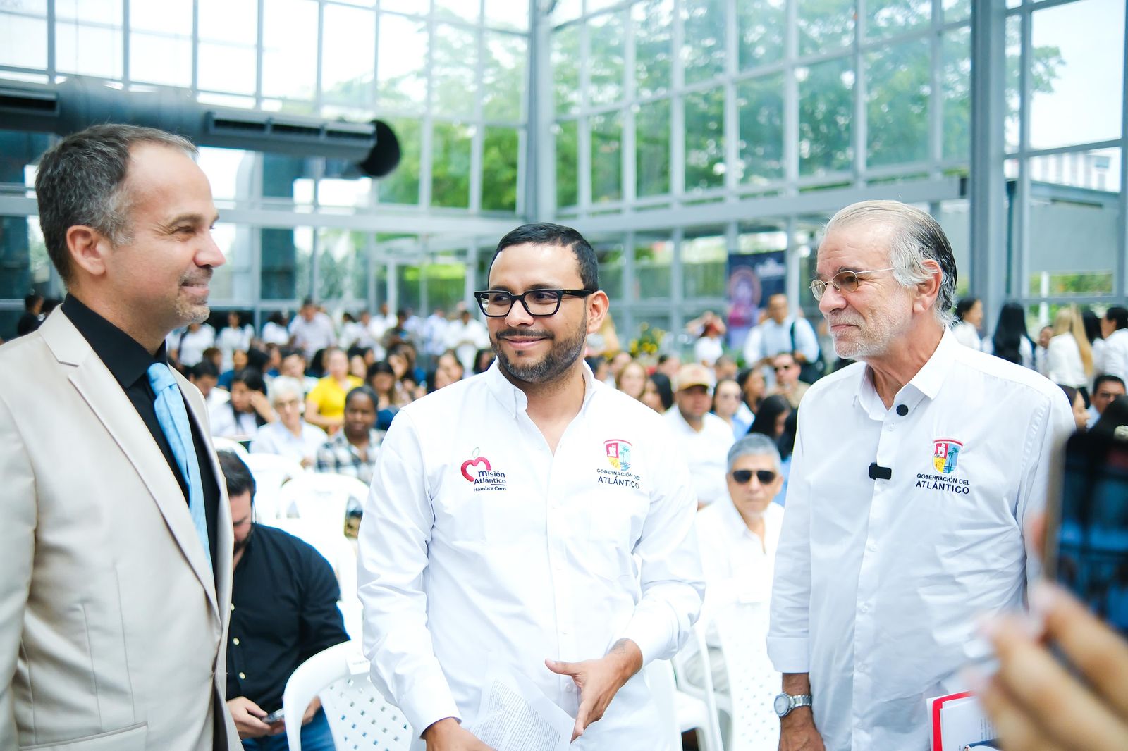 Gobernador Verano en evento de 'Misión Atlántico' c79