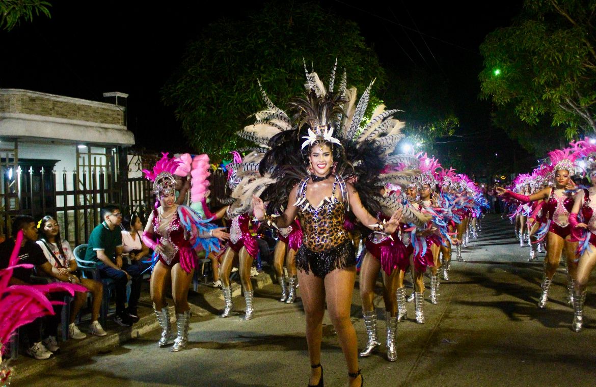 Entre luces y colores, la Guacherna del Caribe brilló con la Ruta de la Tradición en Sabanalarga