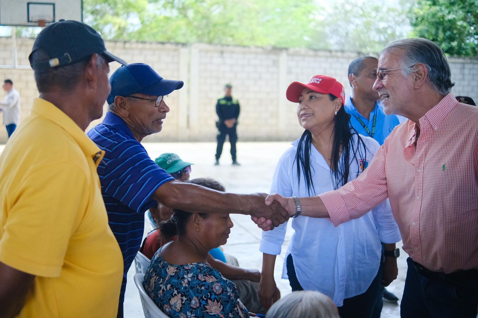 Gobernador Verano en evento c89