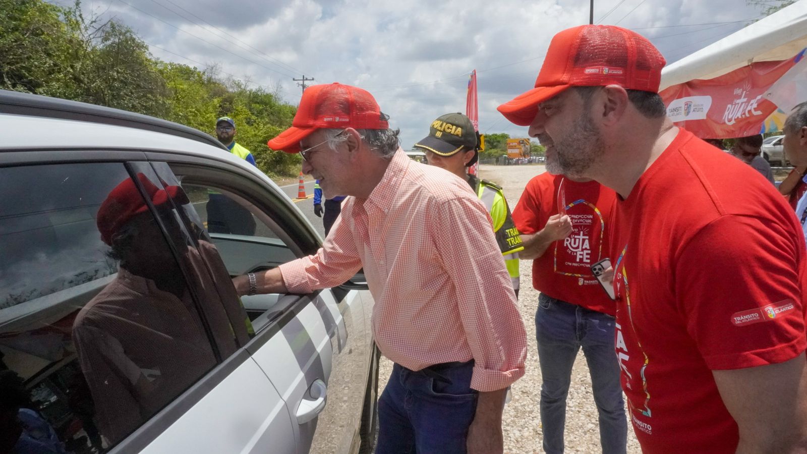 Gobernador Verano en vías del Atlántico c91