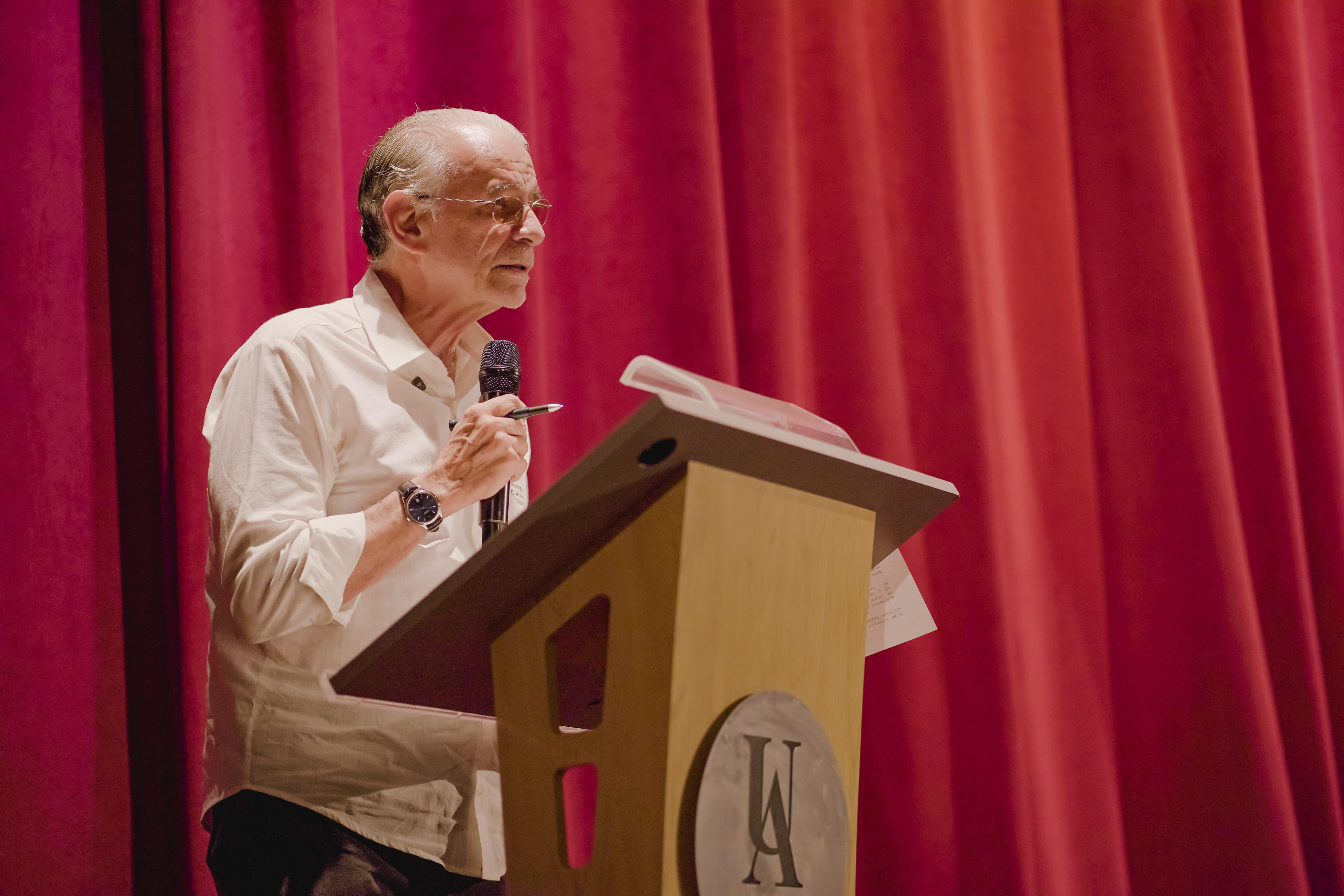 Gobierno de Eduardo Verano acompaña la salvaguardia del Carnaval de Barranquilla a través de la educación y la cultura Gobierno de Eduardo Verano acompaña la salvaguardia del Carnaval de Barranquilla a través de la educación y la cultura