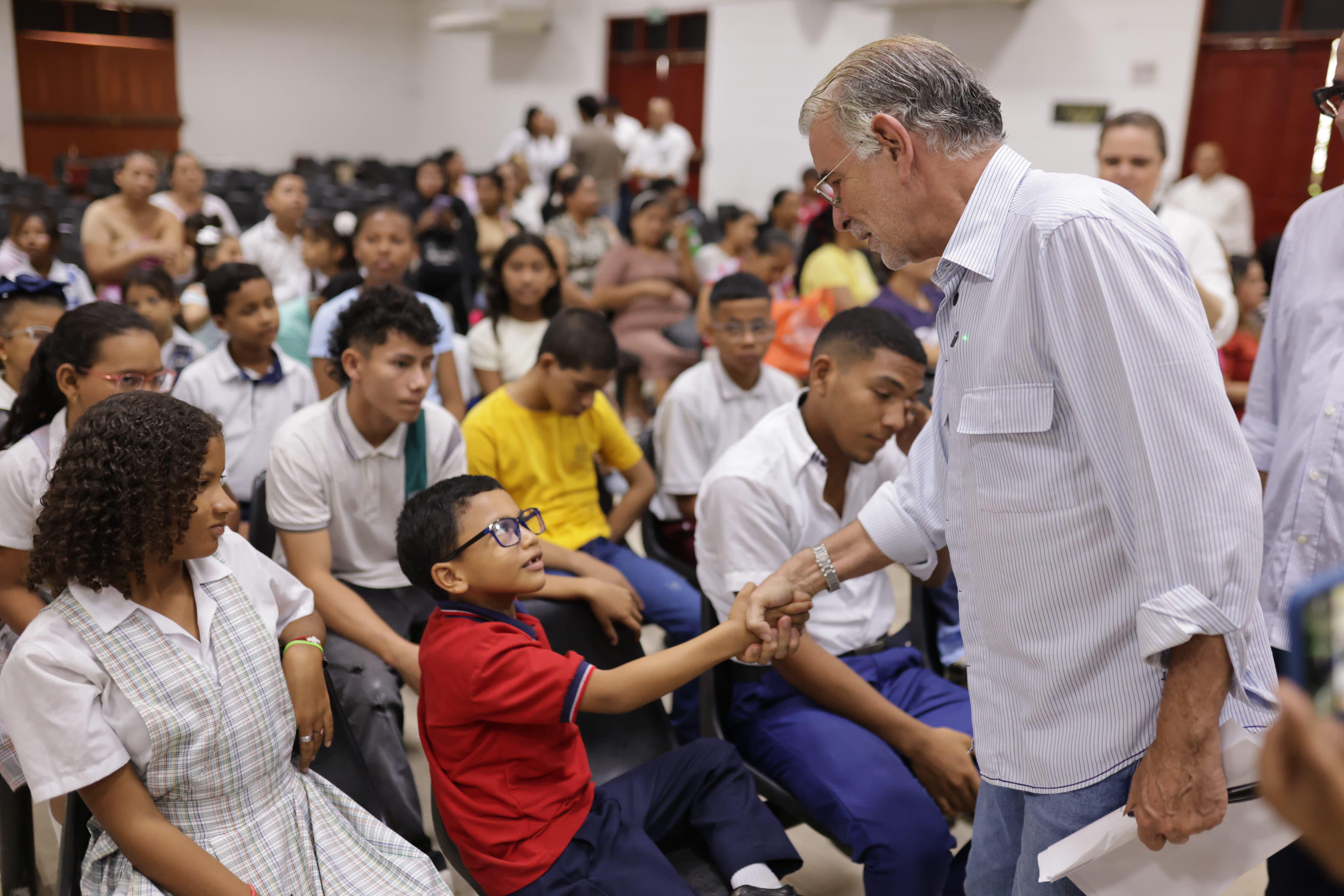 Atlántico fortaleció su sistema educativo en 2025 con inversión eficiente y formación docente Atlántico fortaleció su sistema educativo en 2025 con inversión eficiente y formación docente
