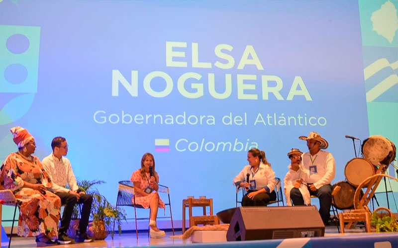 Fotografía de la gobernadora en el evento ‘Atlántico Crea’