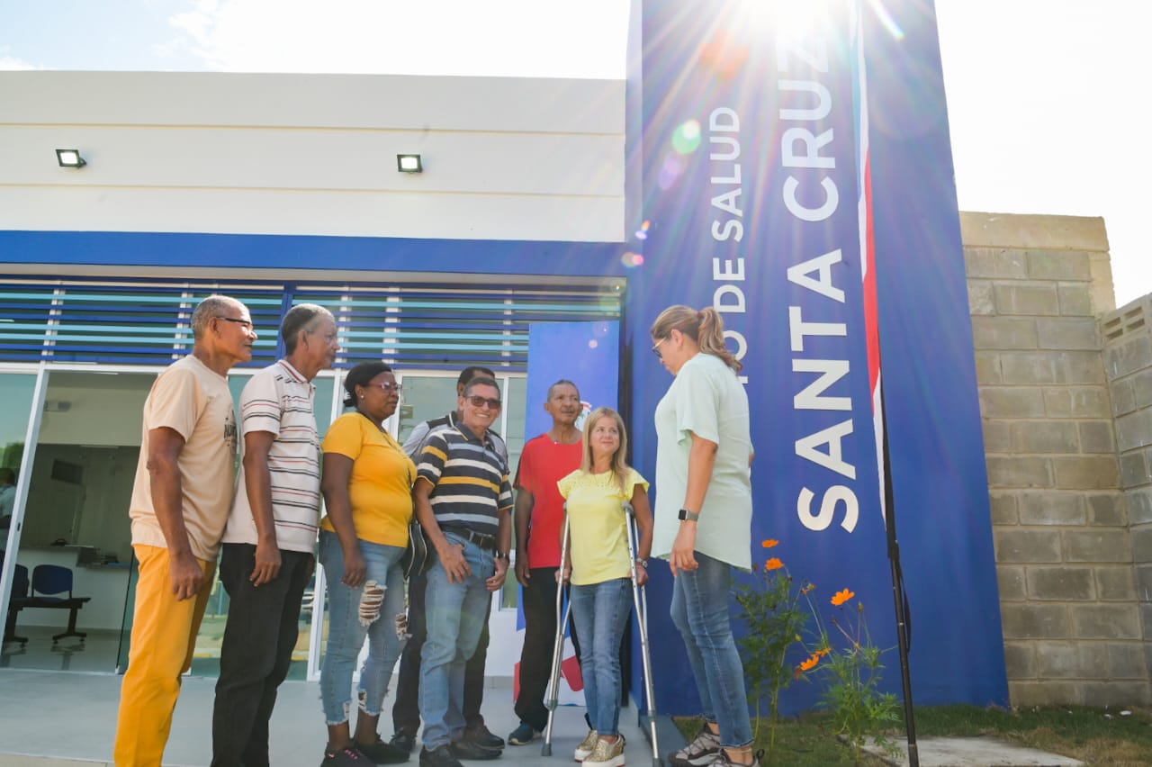 La Gobernadora del Atlántico puso al servicio de la comunidad de los corregimientos Santa Cruz y Palmar de Candelaria, en Luruaco, los puestos de salud para que cuenten con una atención digna y oportuna, sin tener que desplazarse a la cabecera municipal Atlantico Santa Cruz y Palmar de Candelaria nuevos puestos de salud