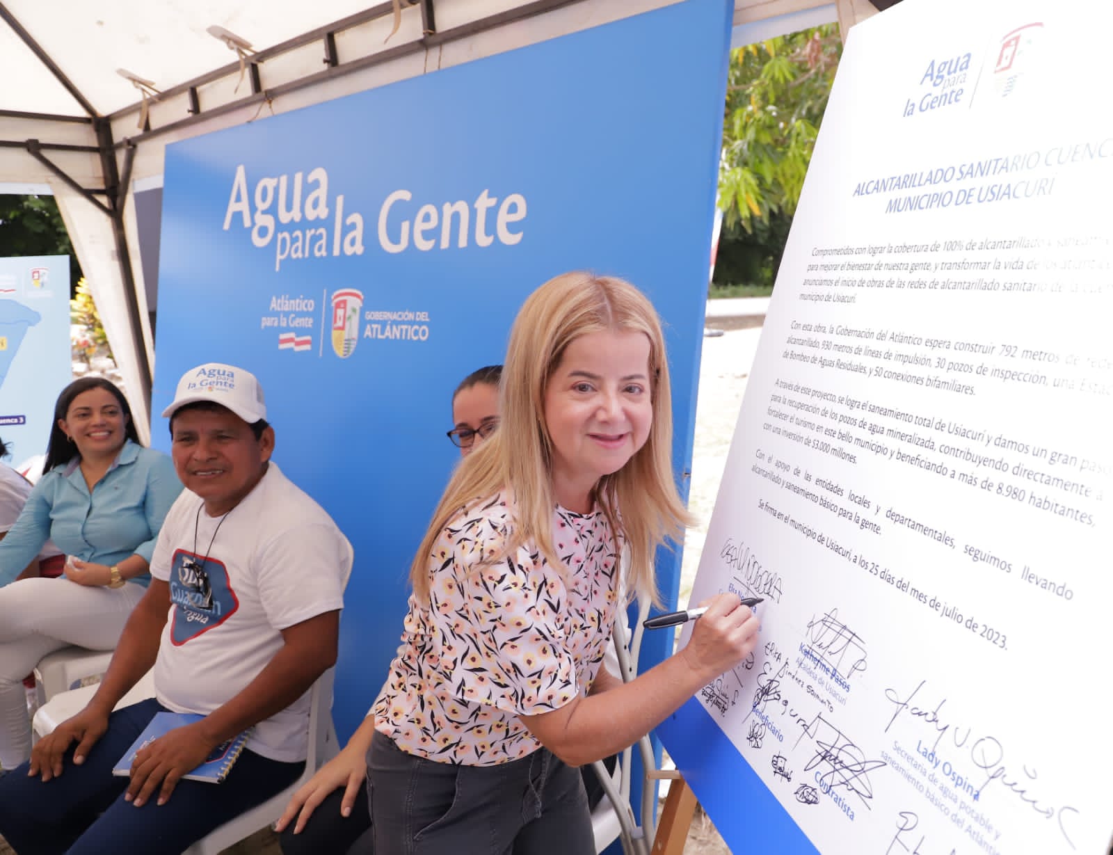 La Gobernadora del Atlántico dio inicio a las obras del sistema de alcantarillado de Usiacurí, con las que la cobertura pasará del 92 al 100 por ciento en el municipio. Atlantico obras de alcantarillado y agua potable Usiacuri