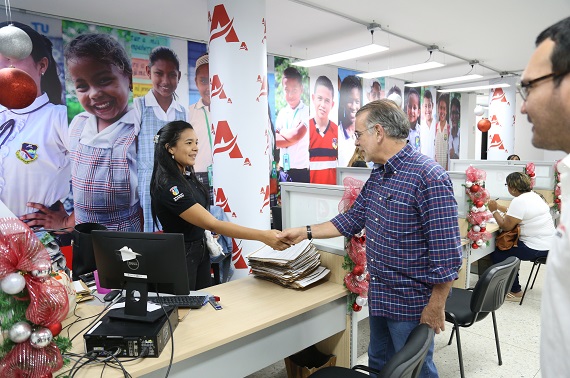 Gobernación pone al servicio modernas oficinas de la Secretaría de Educación