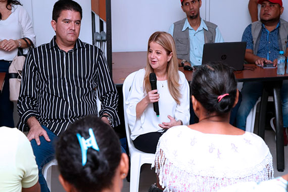 Elsa Noguera, y alcalde de Soledad, Rodolfo Ucrós