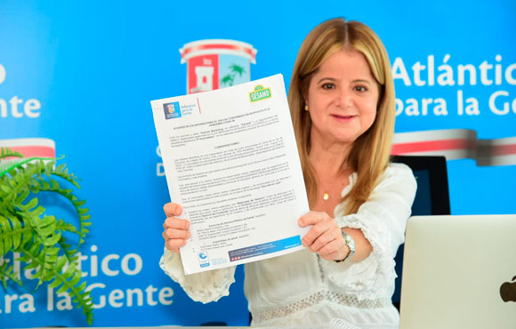 El plan complementario para la educación escolar de la Administración Departamental contempla un componente de formación para docentes y directivos de instituciones educativas.