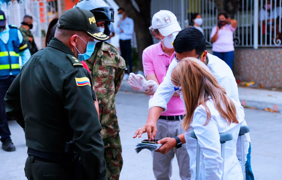 Gobernadora Noguera conmina a comunidad de Malambo a respetar toque de queda