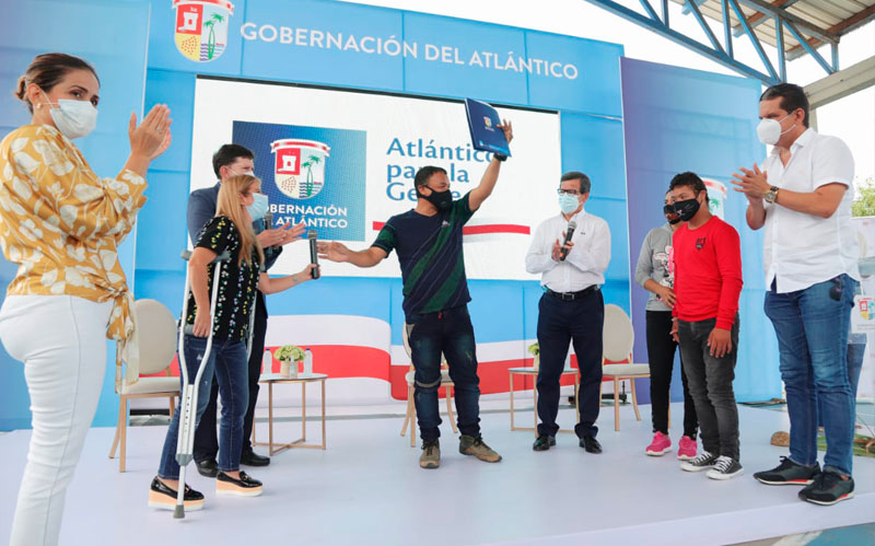 "600 familias atlanticenses ya son propietarias de sus viviendas": Elsa Noguera