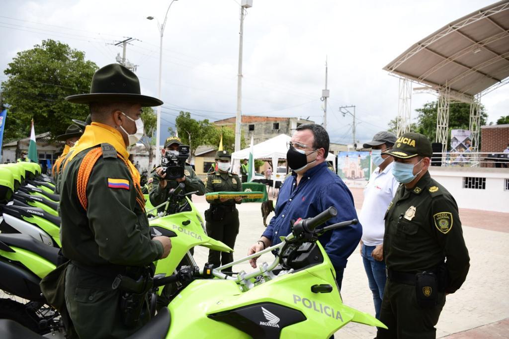 Se trata de 10 motocicletas, con las cuales la Policía de Carabineros mejora sus herramientas para contrarrestar delitos como el abigeato.