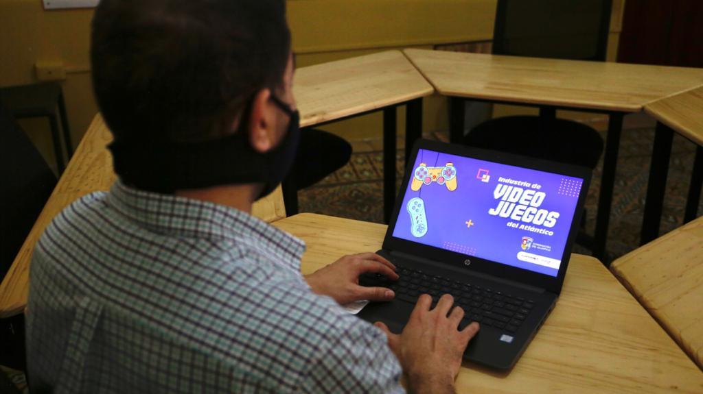 Para la ejecución de los tres programas, la Secretaría TIC hará una inversión alrededor de los 300 millones de pesos.