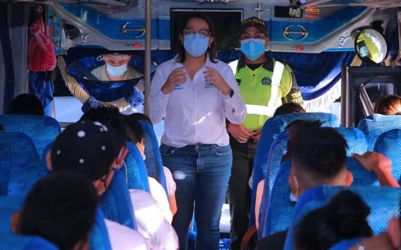 Tránsito del Atlántico refuerza controles operativos viales al transporte público intermunicipal
