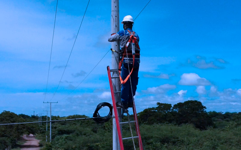 "Con 'Energía para la Gente' estamos llevando electrificación a la zona rural y generando empleo": Elsa Noguera