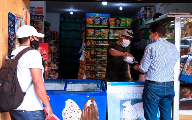 Gobernación capacita a 1.500 tenderos del Atlántico para proteger a sus clientes de productos de contrabando