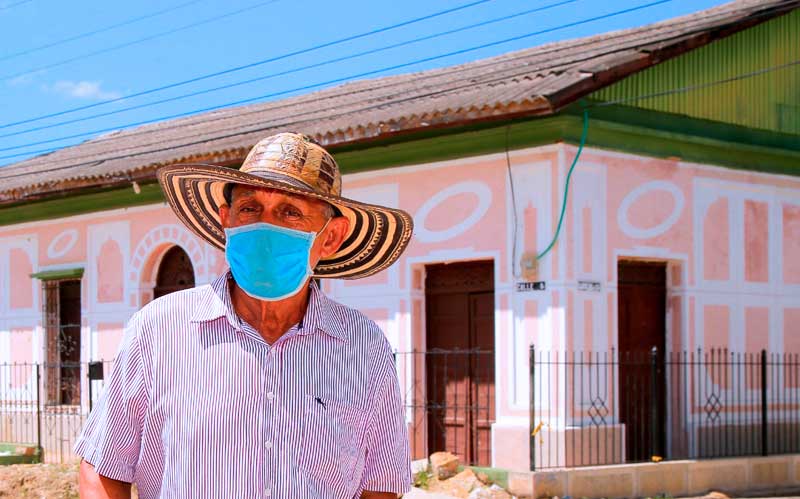 Atlántico inicia vacunación a adultos mayores de 80 años