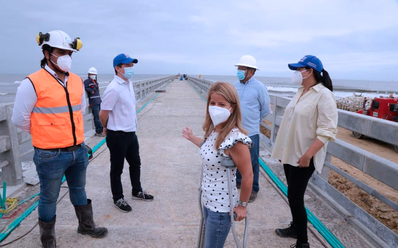 "Las obras de reconstrucción del muelle de Puerto Colombia están en su recta final": Elsa Noguera