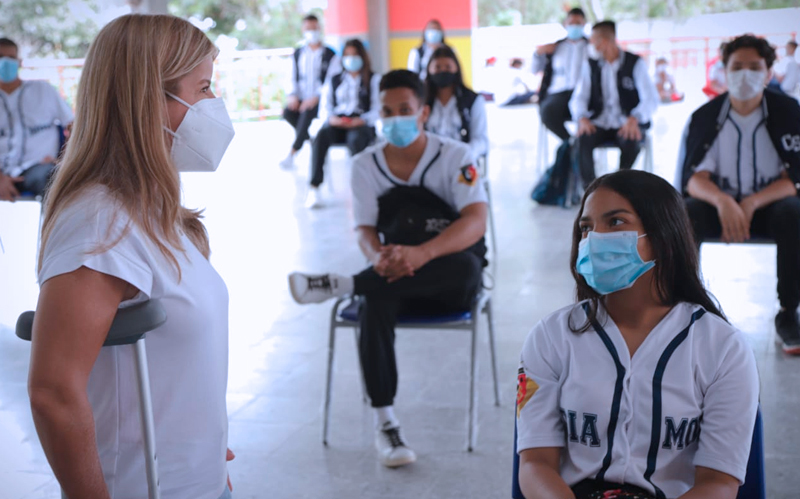 "Estamos comprometidos con un regreso seguro a clases": Elsa Noguera