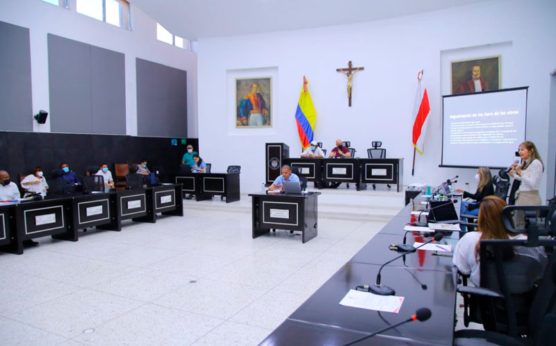 Foto sección en la Asamblea del Atlántico