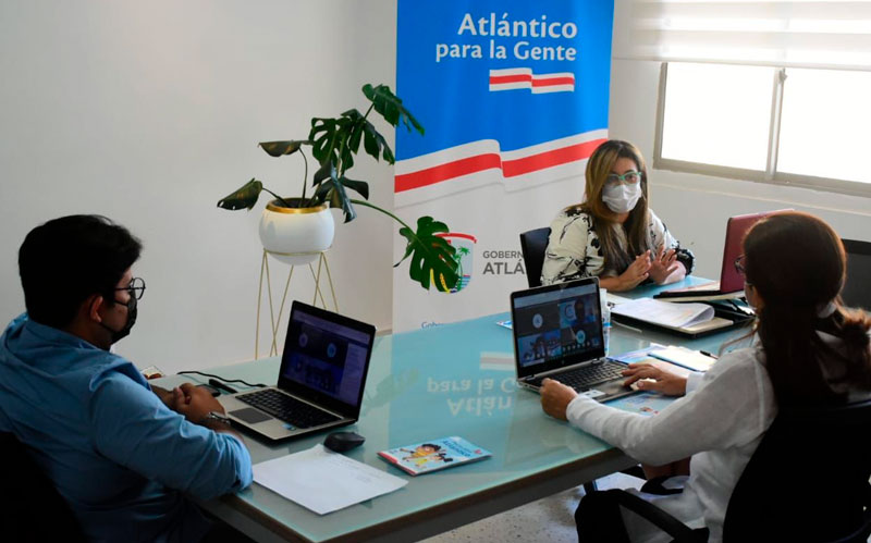 Fotografía secretaria de educación