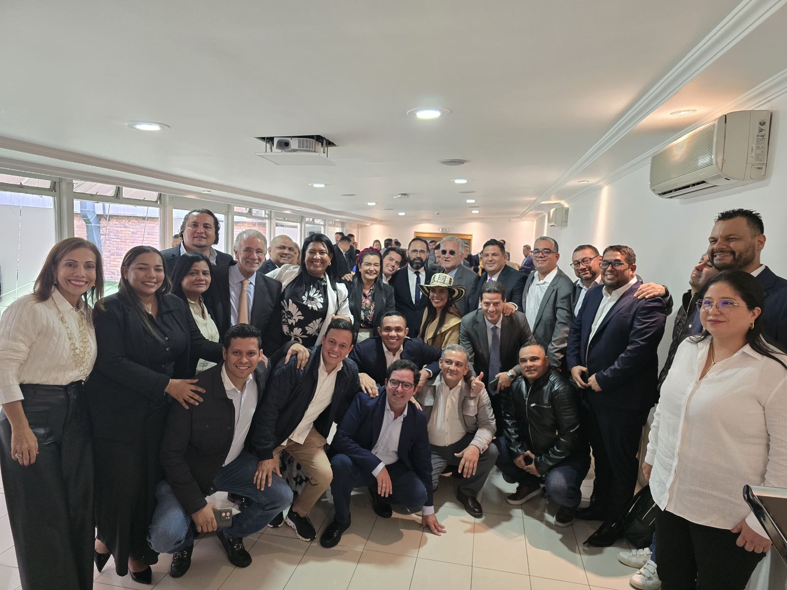 Reunión gobernador en Bogotá