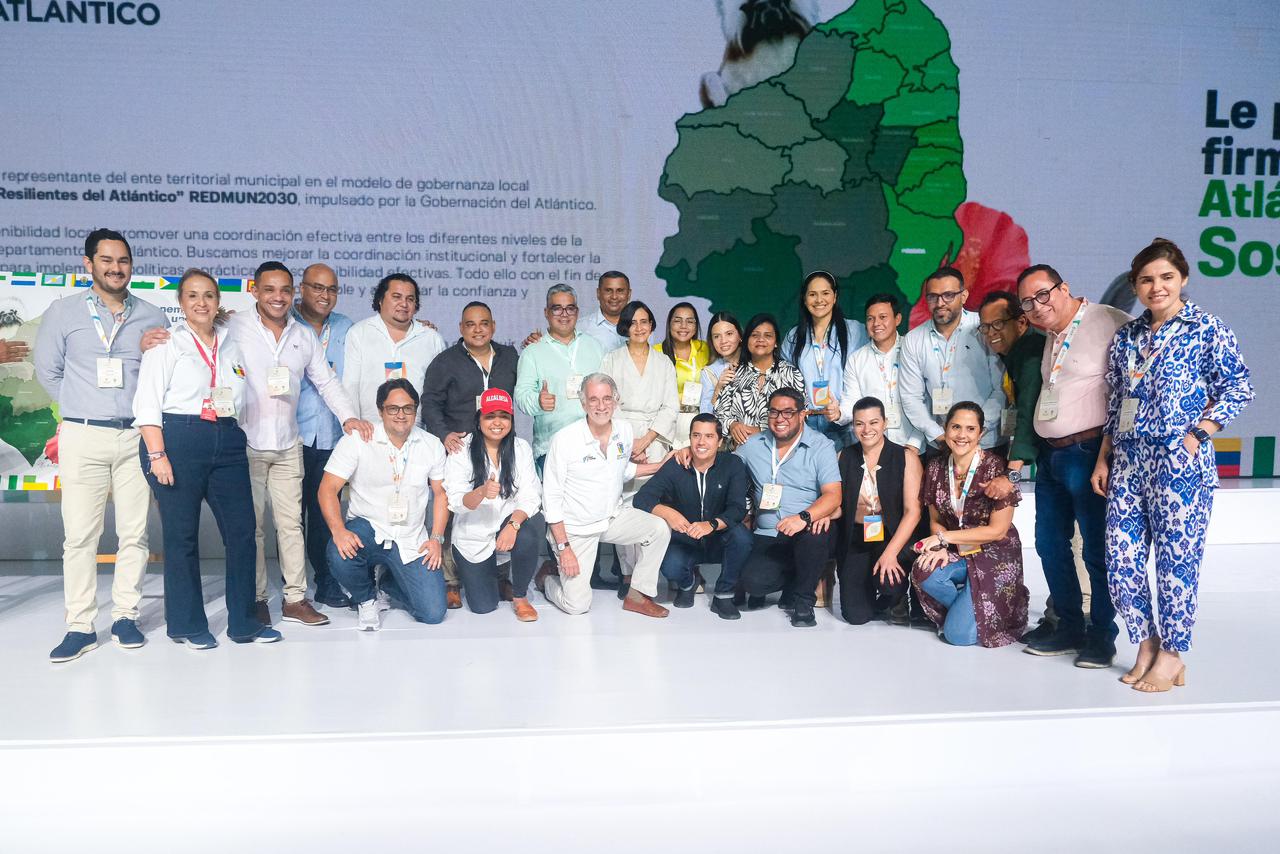 Gobernación y alcaldes del Atlántico firman acuerdo para activar a Red de Municipios Sostenibles