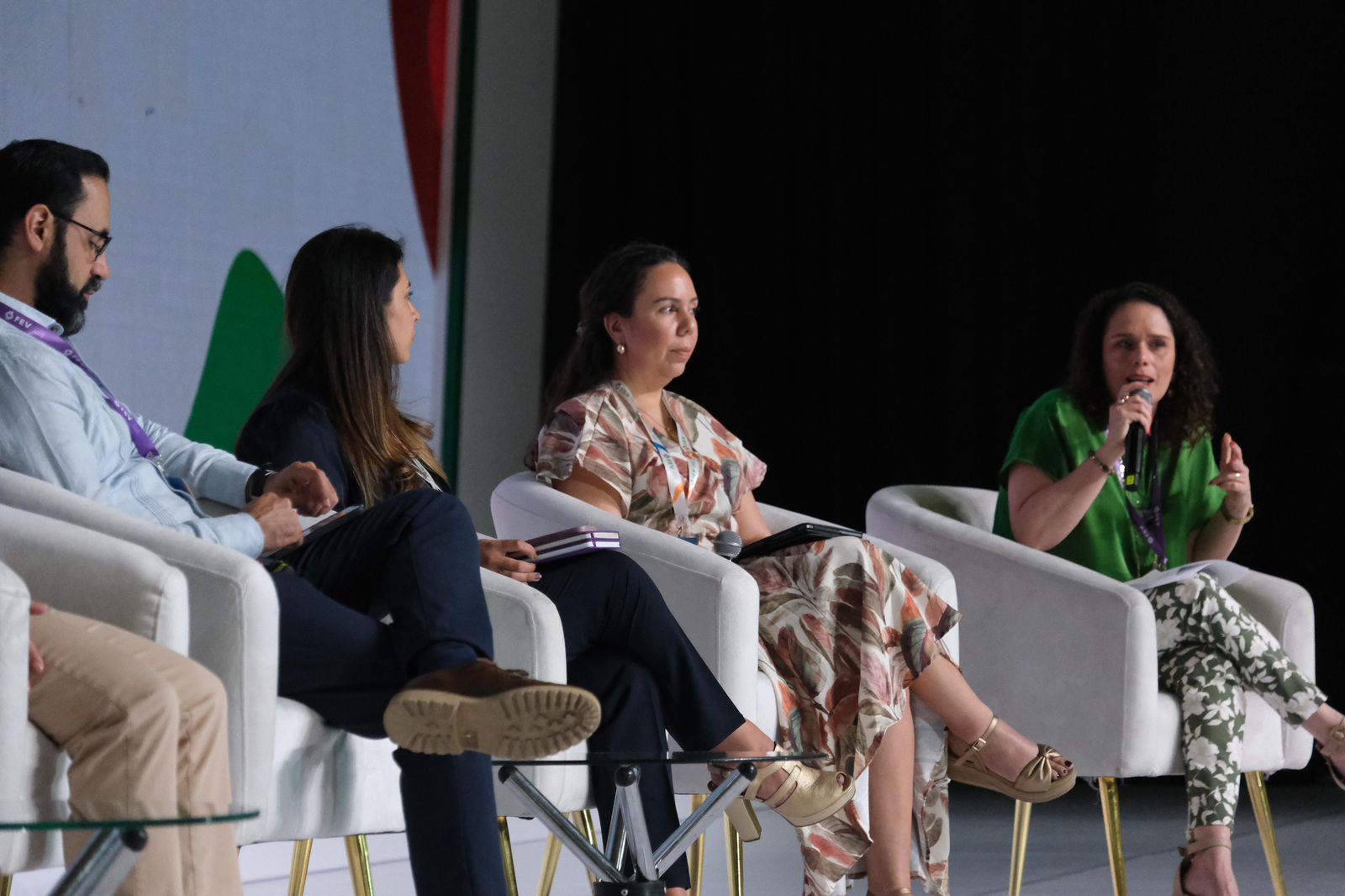 En Atlántico y Bolívar estudiarán implementación de las ‘electrolineras’