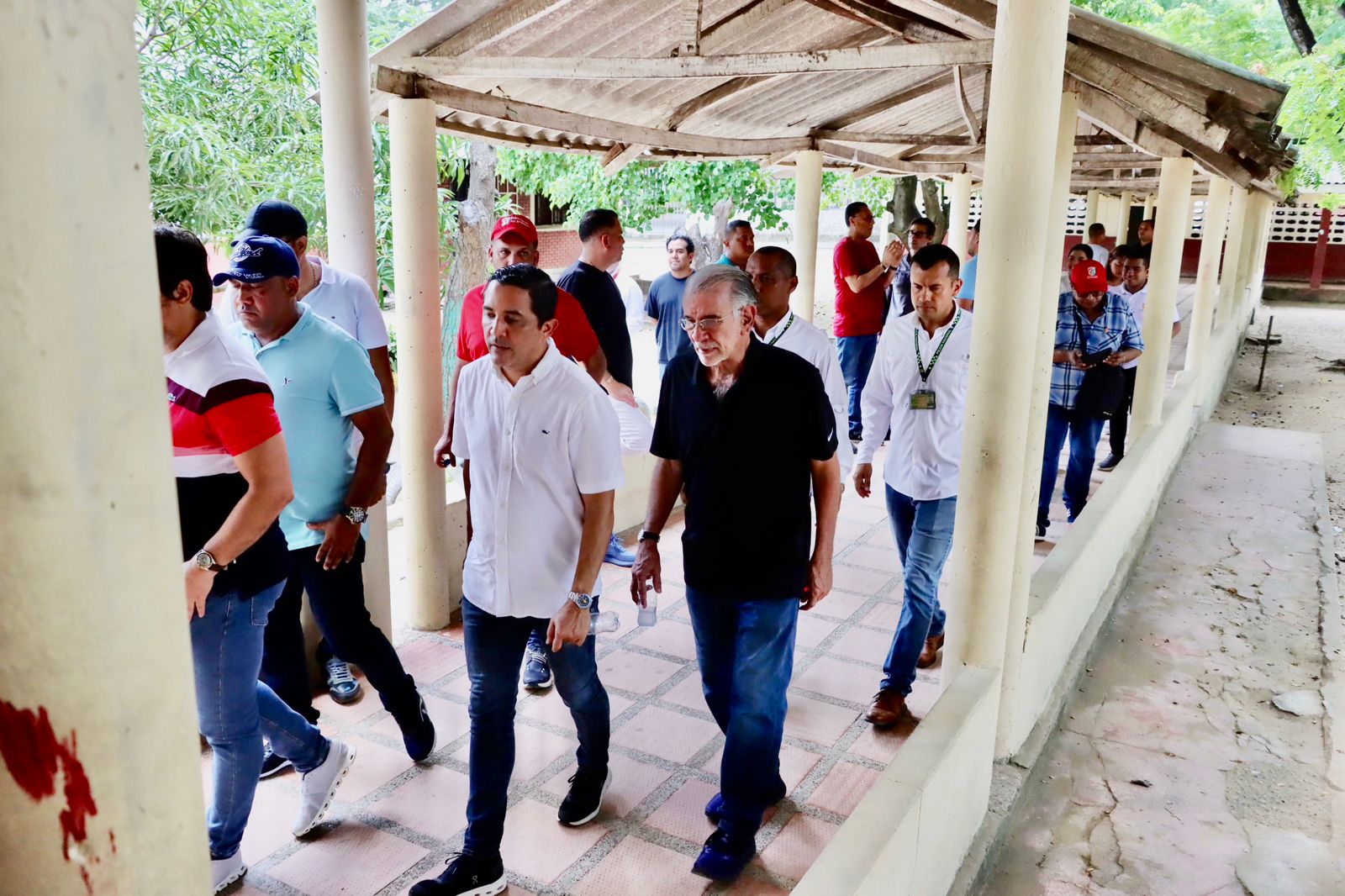 Gobernador Eduardo Verano inspeccionó sede donde llegará universidad gratuita: ¡No hay excusa para no estudiar!