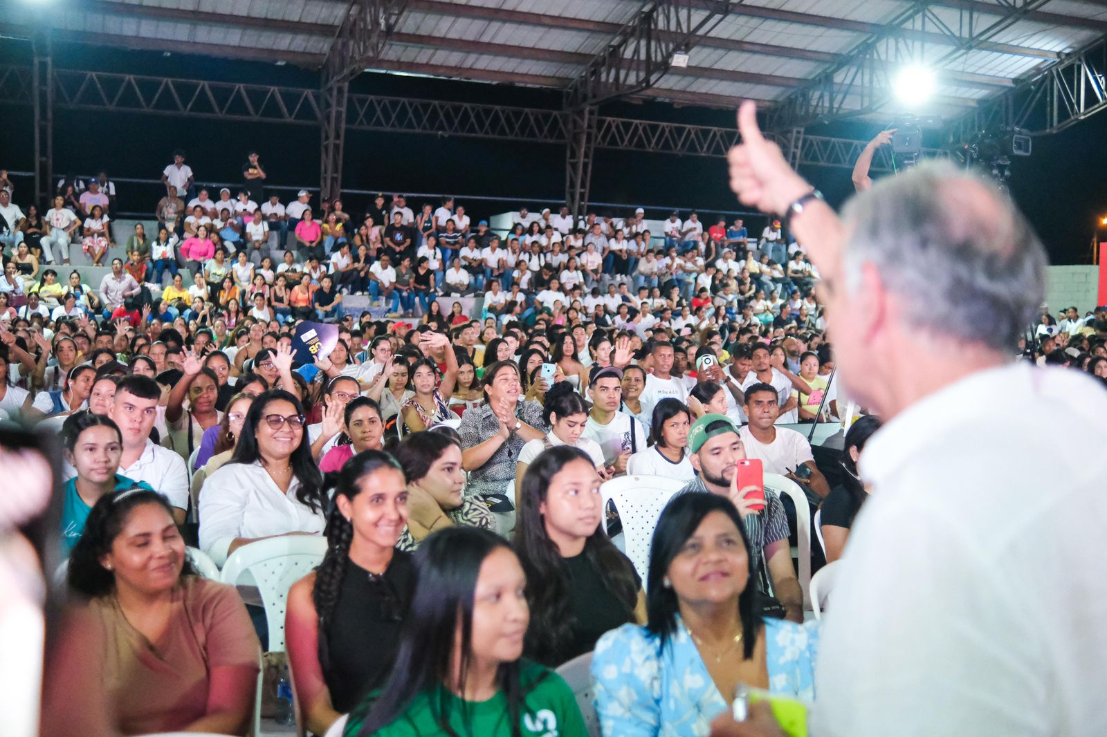 ¡Eduardo Verano hace historia! 2.500 jóvenes de los corregimientos y municipios del Atlántico inician su carrera profesional gratis