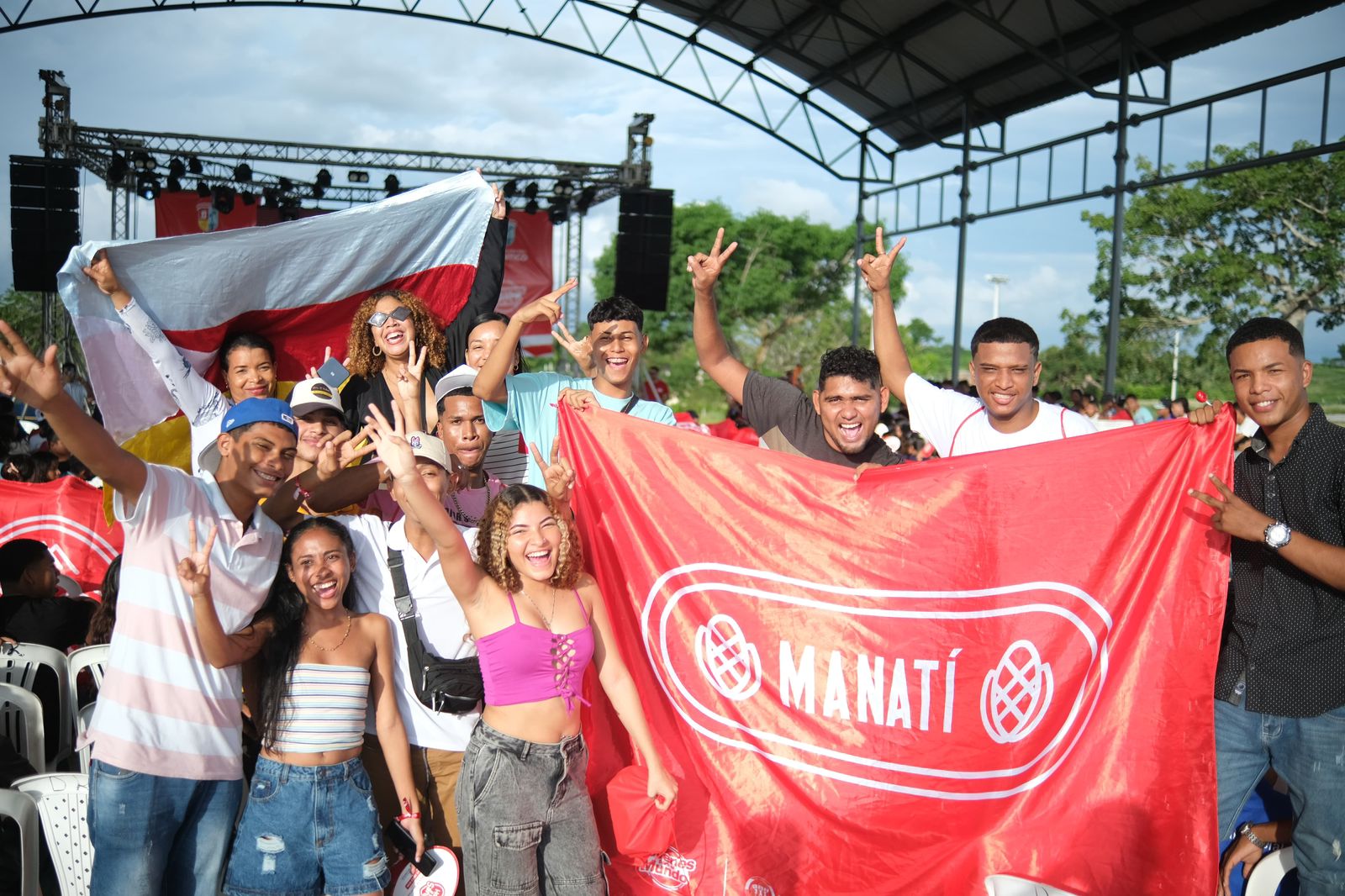Gobernación del Atlántico se enfoca en la educación, emprendimientos y la salud de los jóvenes